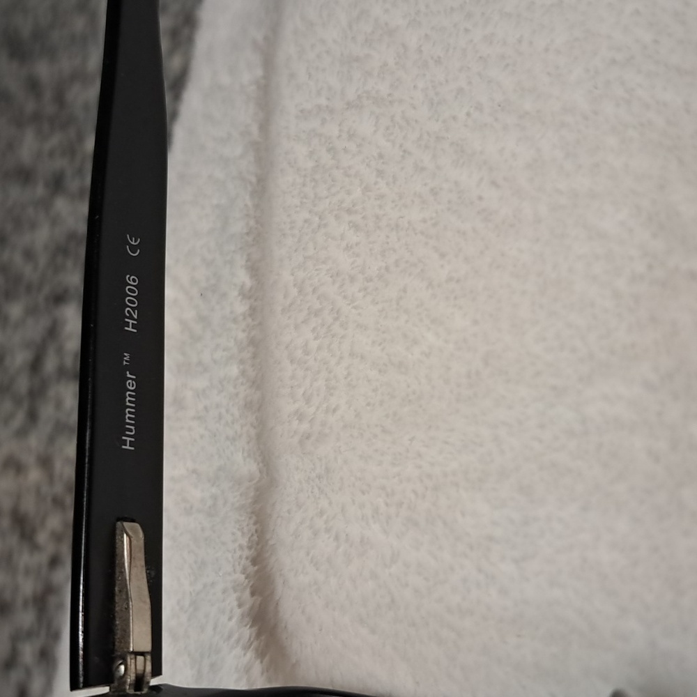 Hummer H2006 Eyeglasses - Picture 3 of 8